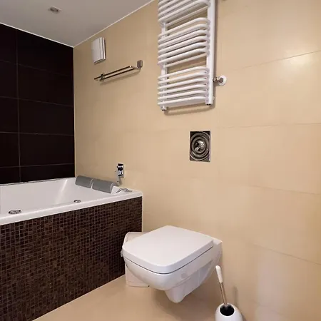 Mokotow Apartment *